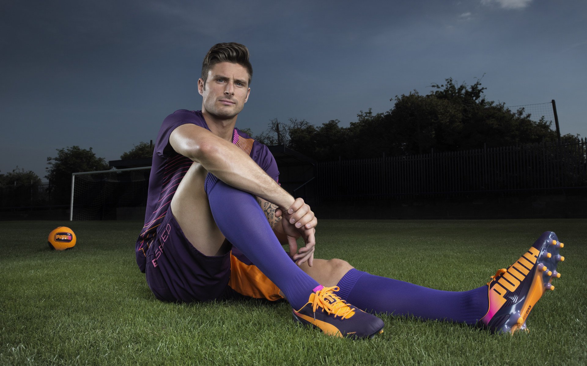 奥预赛中国队逆袭 球迷鼓掌致敬拼搏，奥预赛男足直播赛程